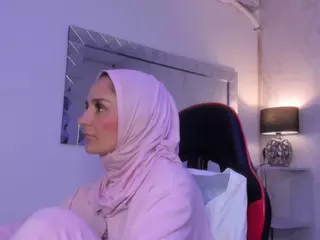 IrisKarim's Live Sex Cam Show