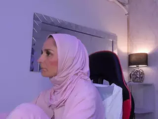 IrisKarim's Live Sex Cam Show