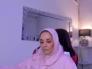 IrisKarim's Live Sex Cam Show