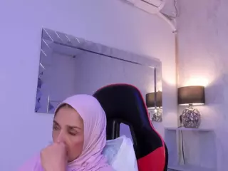 IrisKarim's Live Sex Cam Show