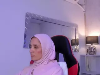 IrisKarim's Live Sex Cam Show