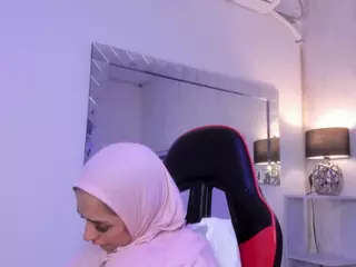 IrisKarim's Live Sex Cam Show