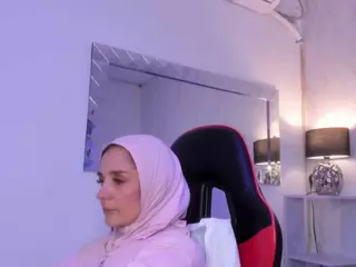 IrisKarim's Live Sex Cam Show