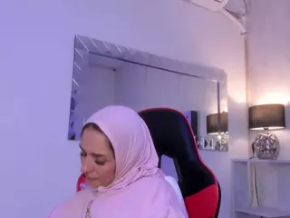 IrisKarim's Live Sex Cam Show