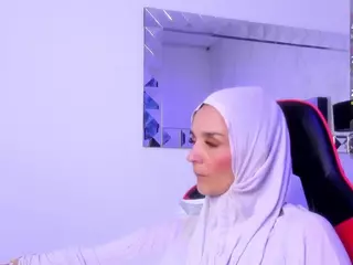 IrisKarim's Live Sex Cam Show