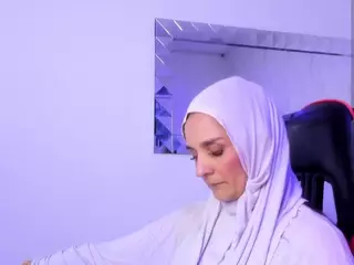 IrisKarim's Live Sex Cam Show
