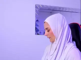 IrisKarim's Live Sex Cam Show