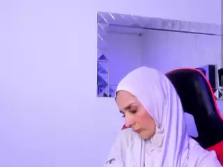 IrisKarim's Live Sex Cam Show