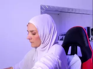 IrisKarim's Live Sex Cam Show
