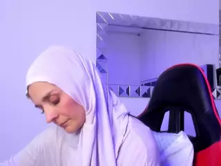 IrisKarim's Live Sex Cam Show