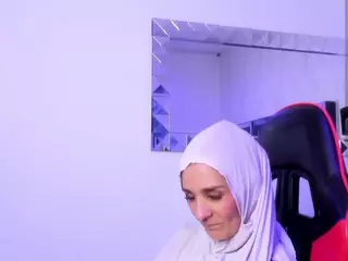 IrisKarim's Live Sex Cam Show
