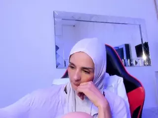 IrisKarim's Live Sex Cam Show