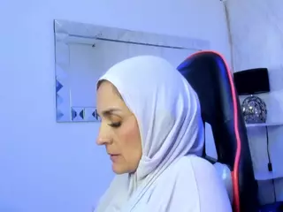 IrisKarim's Live Sex Cam Show