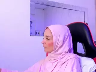 IrisKarim's Live Sex Cam Show