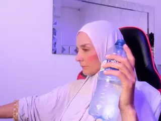 IrisKarim's Live Sex Cam Show