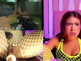 XimenaReid's Live Sex Cam Show