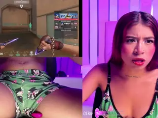 XimenaReid's Live Sex Cam Show