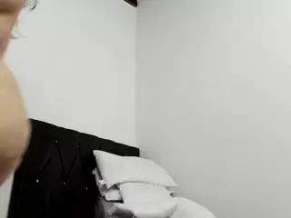 AlexaaBluum's Live Sex Cam Show