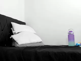 AlexaaBluum's Live Sex Cam Show