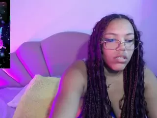 horny-sexy-brunette's Live Sex Cam Show