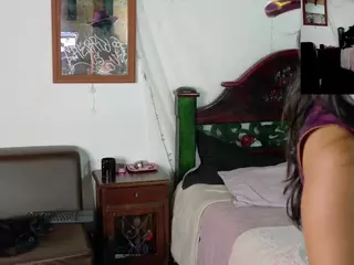 Cherry's Live Sex Cam Show
