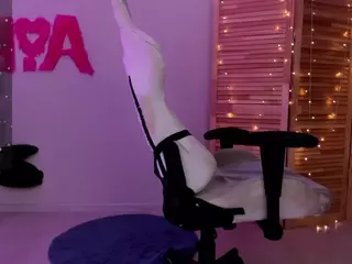 MissMiaMurr's Live Sex Cam Show