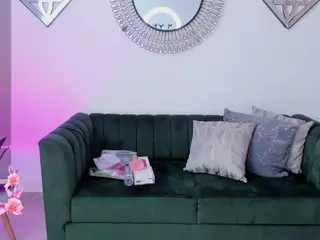 naomii-campbell's Live Sex Cam Show