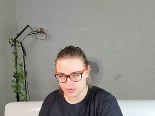 NaughtyCharming's Live Sex Cam Show