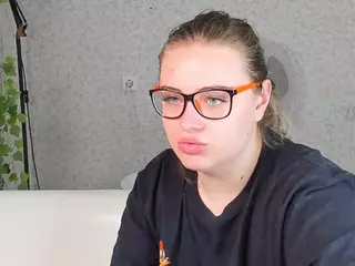 NaughtyCharming's Live Sex Cam Show
