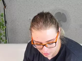NaughtyCharming's Live Sex Cam Show