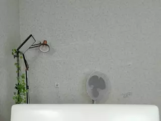 NaughtyCharming's Live Sex Cam Show