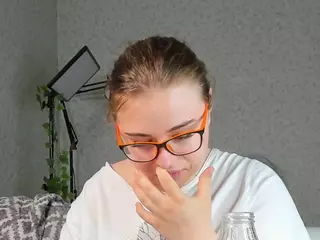 NaughtyCharming's Live Sex Cam Show