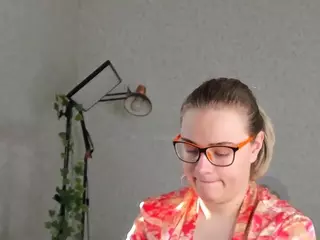 NaughtyCharming's Live Sex Cam Show