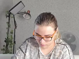 Seductive_She_Wolf's Live Sex Cam Show