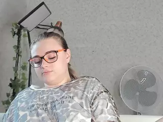Seductive_She_Wolf's Live Sex Cam Show