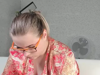 Seductive_She_Wolf's Live Sex Cam Show