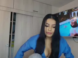 LAYLA NAUGHTY GIRL's Live Sex Cam Show