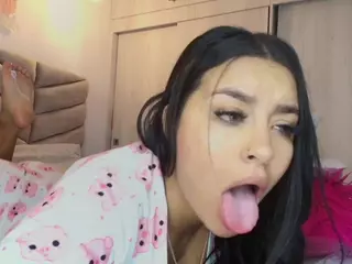 LAYLA NAUGHTY GIRL's Live Sex Cam Show