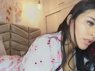 LAYLA NAUGHTY GIRL's Live Sex Cam Show
