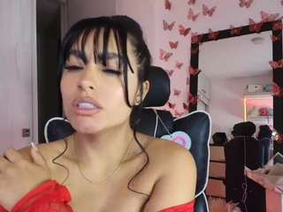 Layla Naughty Girl