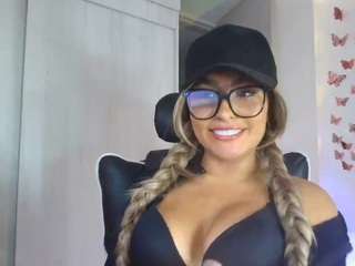 Layla Naughty Girl