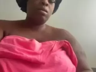 everyone on lubricated pussies's Live Sex Cam Show