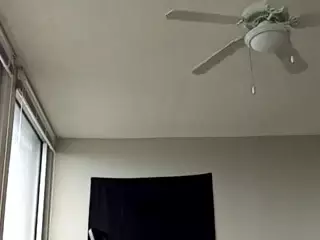 this a slimy pussy's Live Sex Cam Show