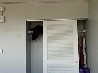 this a slimy pussy's Live Sex Cam Show