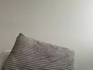 this a slimy pussy's Live Sex Cam Show