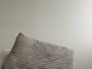 this a slimy pussy's Live Sex Cam Show