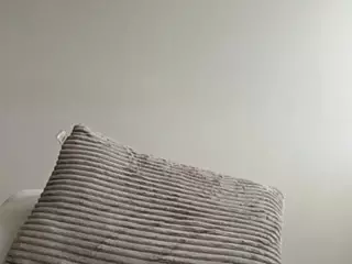 this a slimy pussy's Live Sex Cam Show