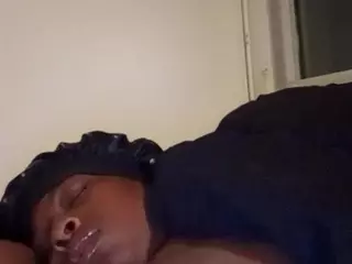 this a slimy pussy's Live Sex Cam Show
