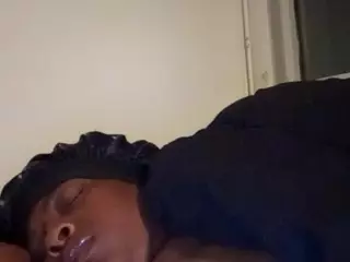 this a slimy pussy's Live Sex Cam Show