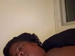 this a slimy pussy's Live Sex Cam Show